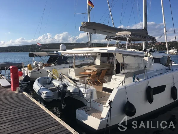 Lucia 40 - Yacht Charter Sailica