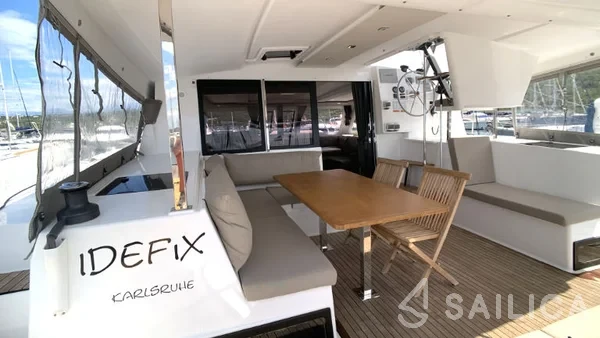 Lucia 40 - Yacht Charter Sailica