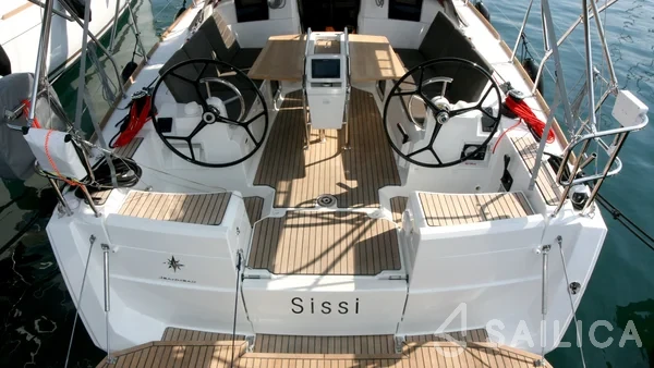 Sun Odyssey 389 - Yacht Charter Sailica
