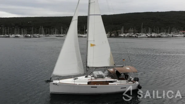 Sun Odyssey 389 - Yacht Charter Sailica