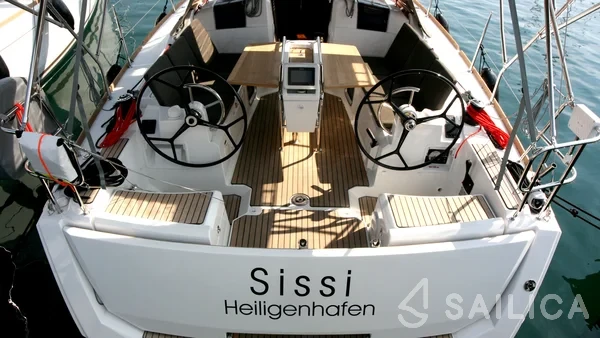 Sun Odyssey 389 - Yacht Charter Sailica