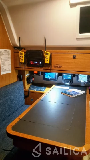 Bavaria 51 Cruiser - Yacht Charter Sailica