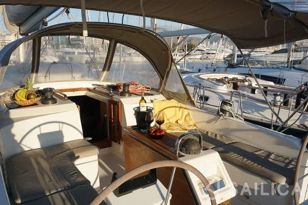 Bavaria 51 Cruiser - Yacht Charter Sailica