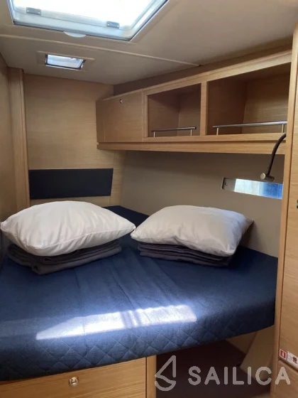 Dufour 56 Exclusive - Yacht Charter Sailica