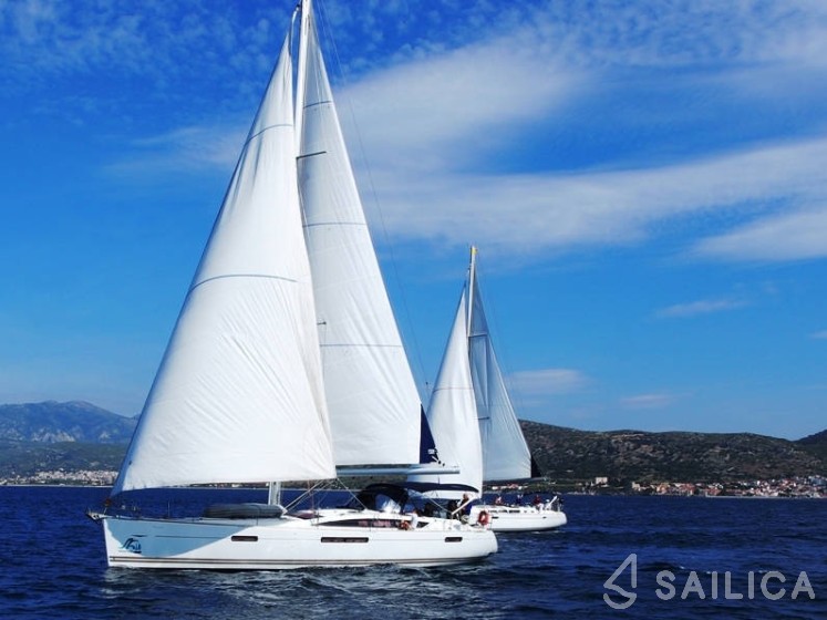 Jeanneau 53 - Yacht Charter Sailica