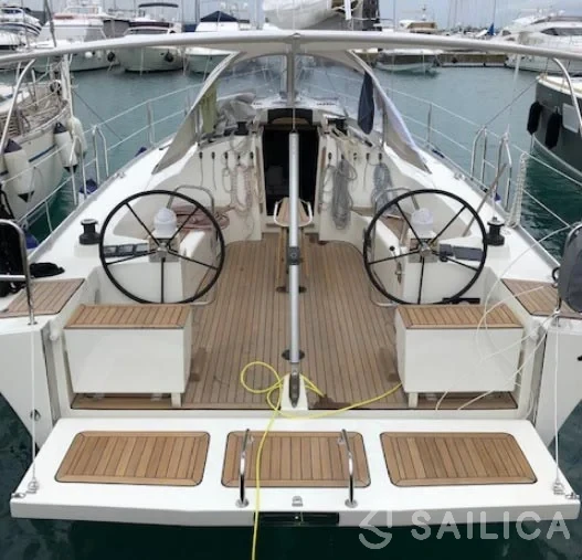 Cobra 38 - Yacht Charter Sailica