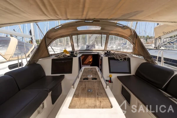 Dufour 460 GL - Yacht Charter Sailica