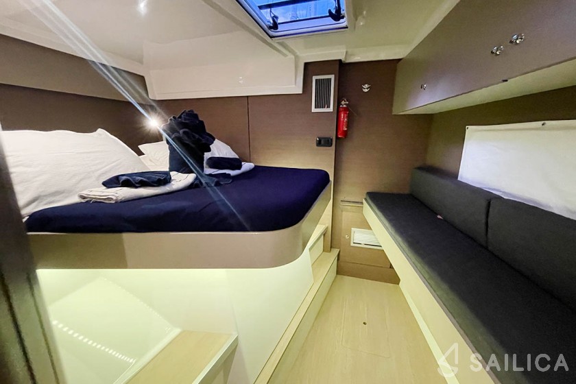 Bali Catspace - Yacht Charter Sailica