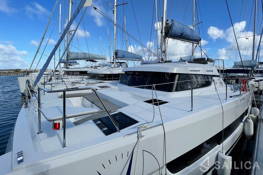 Bali Catspace - Yacht Charter Sailica