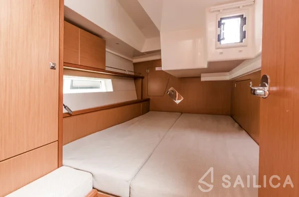 Bavaria C45 - Yacht Charter Sailica
