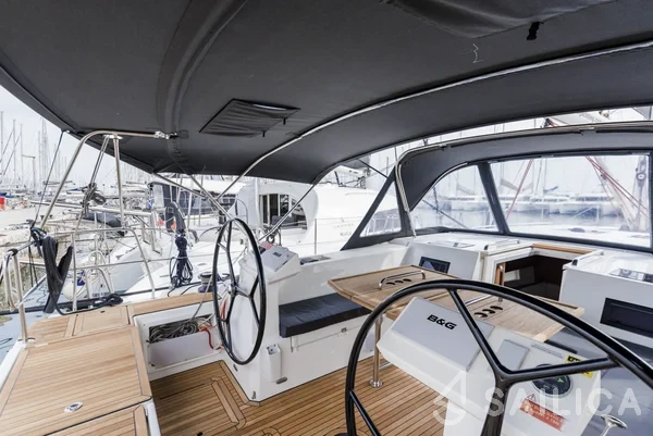 Bavaria C45 - Yacht Charter Sailica