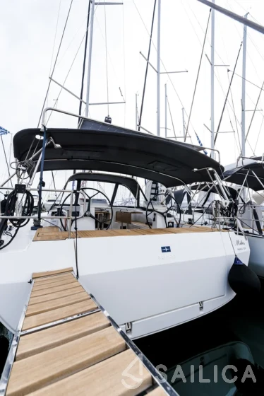Bavaria C45 - Yacht Charter Sailica