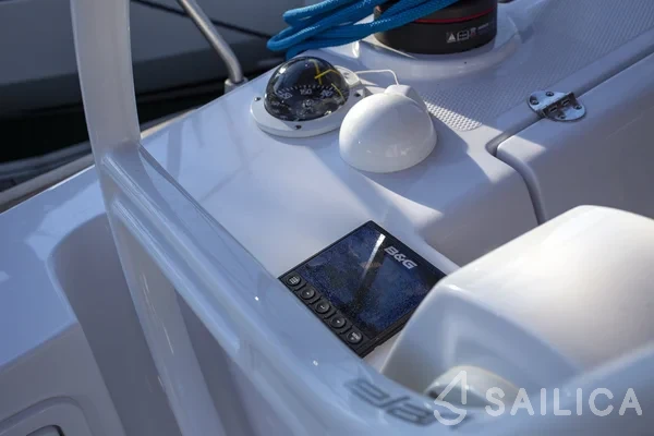 Elan 40 Impression - Yacht Charter Sailica