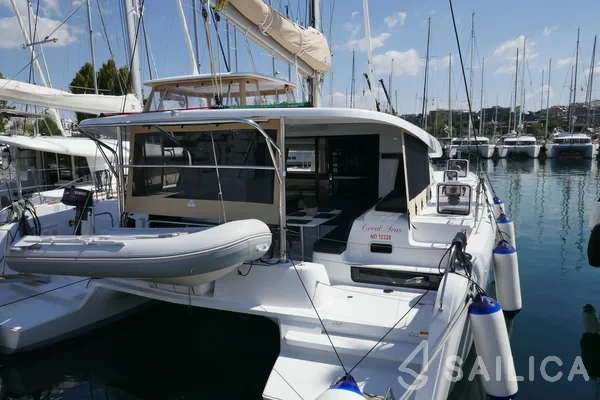 Lagoon 42 - Yacht Charter Sailica