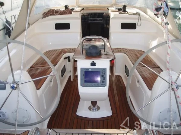 Elan 434 Impression - Yacht Charter Sailica