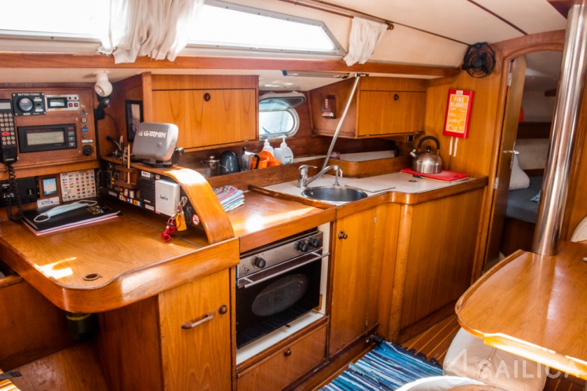 Sun Odyssey 33 - Yacht Charter Sailica
