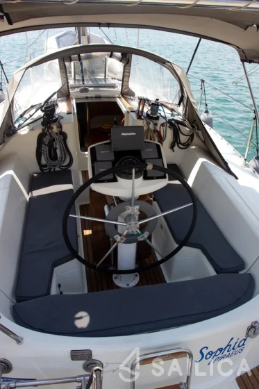 Sun Odyssey 33 - Yacht Charter Sailica
