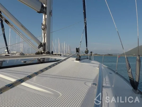Bavaria 50 Cruiser - Yacht Charter Sailica