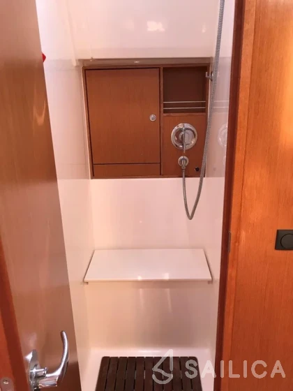 Bavaria 50 Cruiser - Yacht Charter Sailica