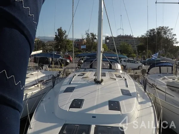 Bavaria 50 Cruiser - Yacht Charter Sailica
