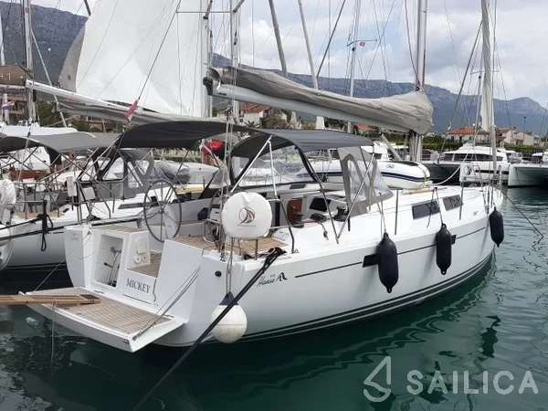 Hanse 415 - Yacht Charter Sailica