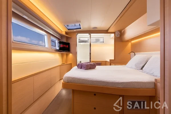 Lagoon 52 - Yacht Charter Sailica