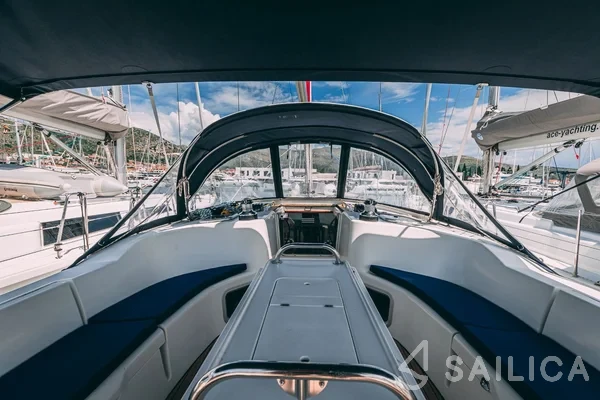 Sun Odyssey 49i - Yacht Charter Sailica