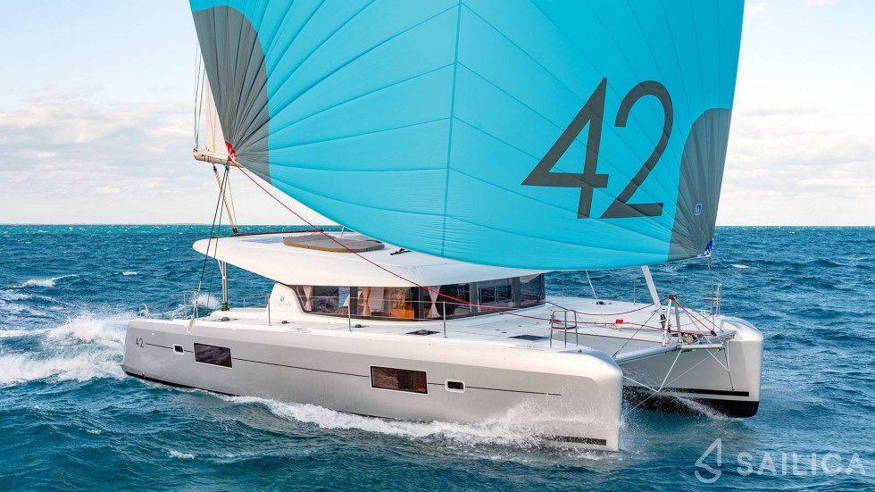 Lagoon 42 - Yacht Charter Sailica