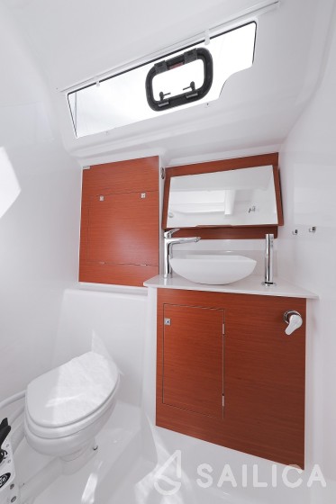 Dufour 460 GL - Yacht Charter Sailica