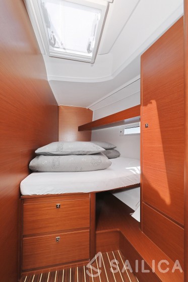 Dufour 460 GL - Yacht Charter Sailica