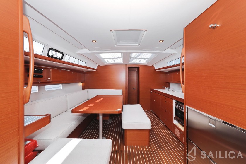 Dufour 460 GL - Yacht Charter Sailica