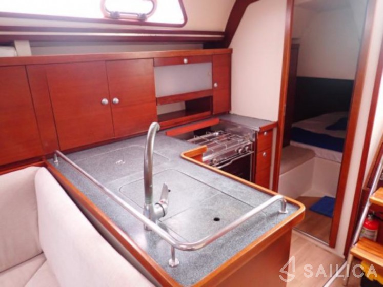 Hanse 400 - Yacht Charter Sailica