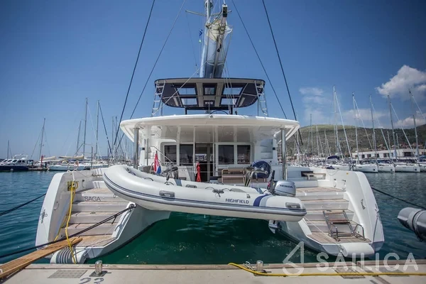 Lagoon 52F - Yacht Charter Sailica