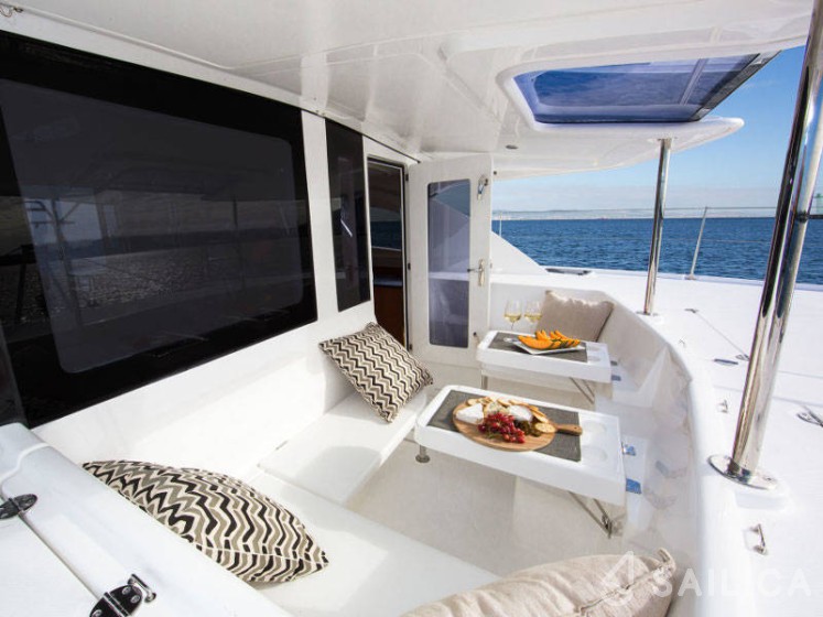 Leopard 44 - Yacht Charter Sailica