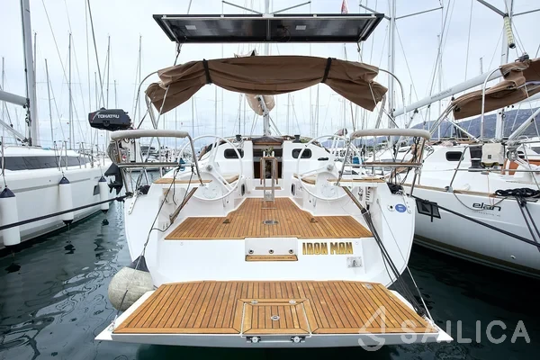 Elan 40 Impression - Yacht Charter Sailica