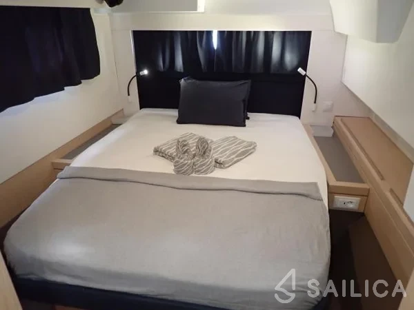 Saona 47 - Yacht Charter Sailica
