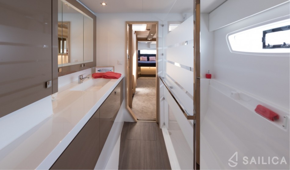 Saona 47 - Yacht Charter Sailica
