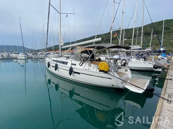 Bavaria 41 Cruiser - Yacht Charter Sailica