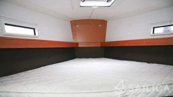 Bavaria 41 Cruiser - Yacht Charter Sailica