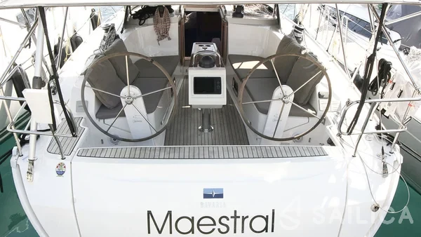 Bavaria 41 Cruiser - Yacht Charter Sailica