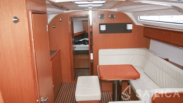 Bavaria 41 Cruiser - Yacht Charter Sailica
