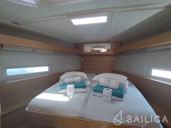 Dufour 430 - Yacht Charter Sailica