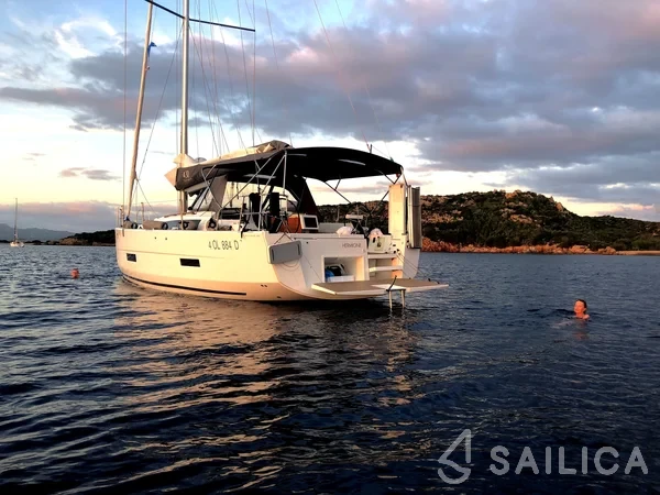 Dufour 430 - Yacht Charter Sailica