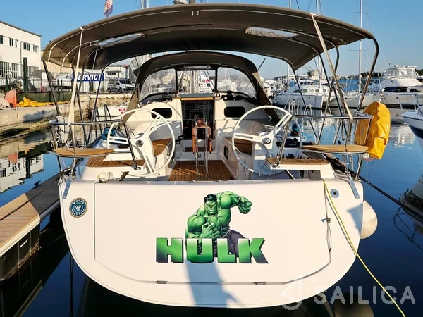 Elan 40 Impression - Yacht Charter Sailica
