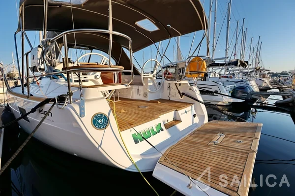 Elan 40 Impression - Yacht Charter Sailica