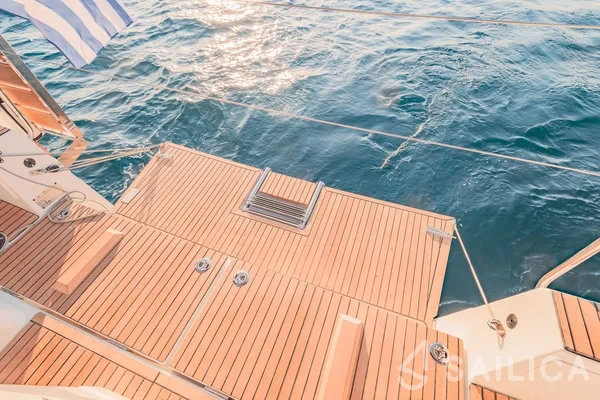 Sun Odyssey 410 - Yacht Charter Sailica