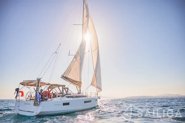 Sun Odyssey 410 - Yacht Charter Sailica