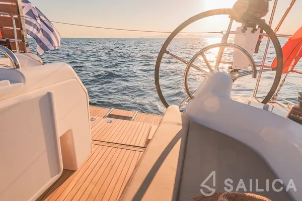 Sun Odyssey 410 - Yacht Charter Sailica