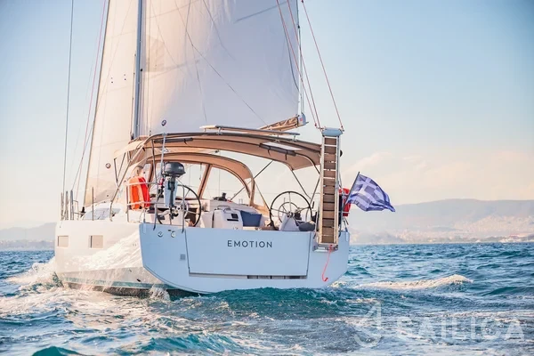 Sun Odyssey 410 - Yacht Charter Sailica