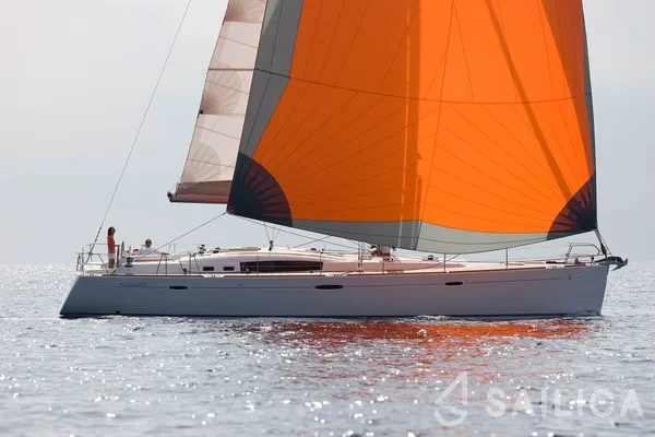 Oceanis 54 - Yacht Charter Sailica